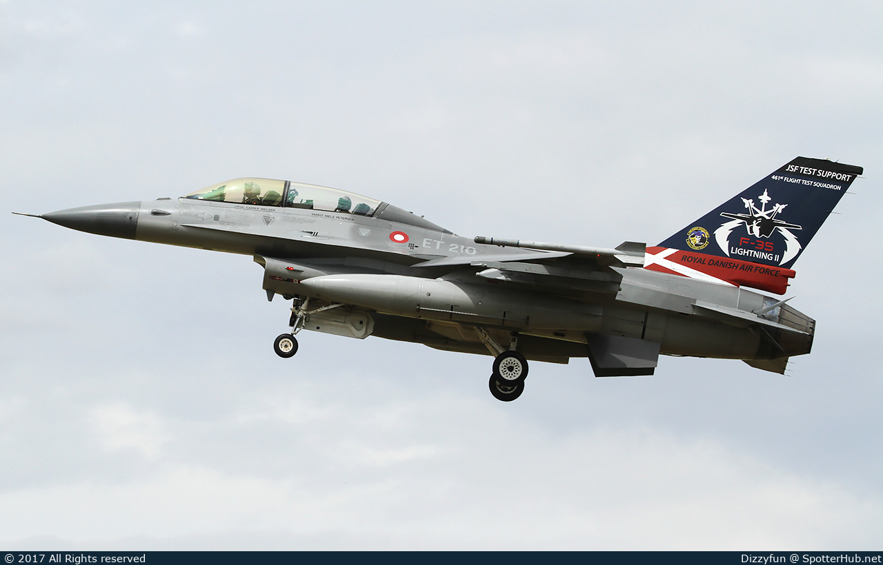 Photo of ET-210 - General Dynamics F-16BM Fighting Falcon operated by Royal Danish Air Force