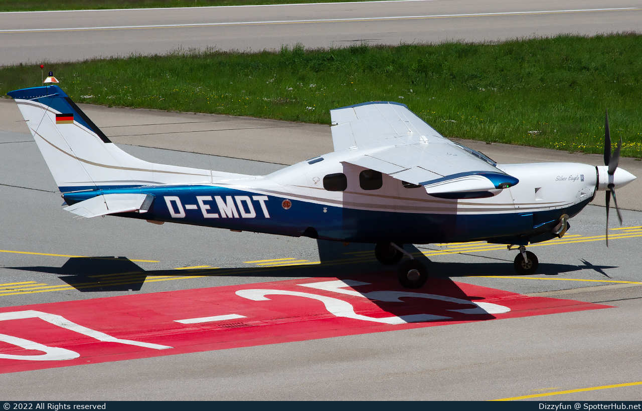 Photo of D-EMDT - Cessna P210N Silver Eagle operated by Private