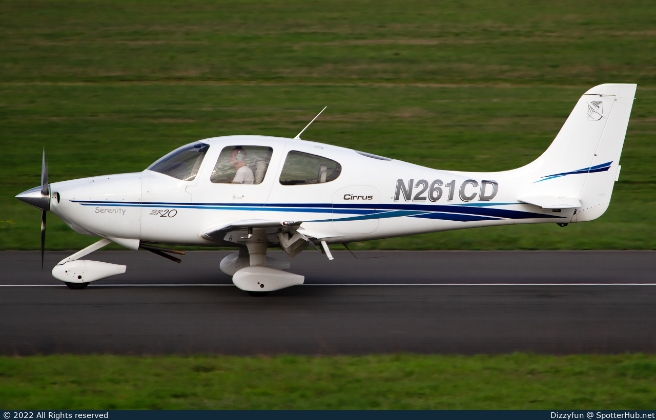 Photo of N261CD - Cirrus SR20 G1 operated by Private