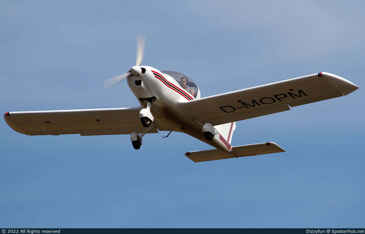 Photo of D-MOPM - TL Ultralight TL-96 Star operated by Private