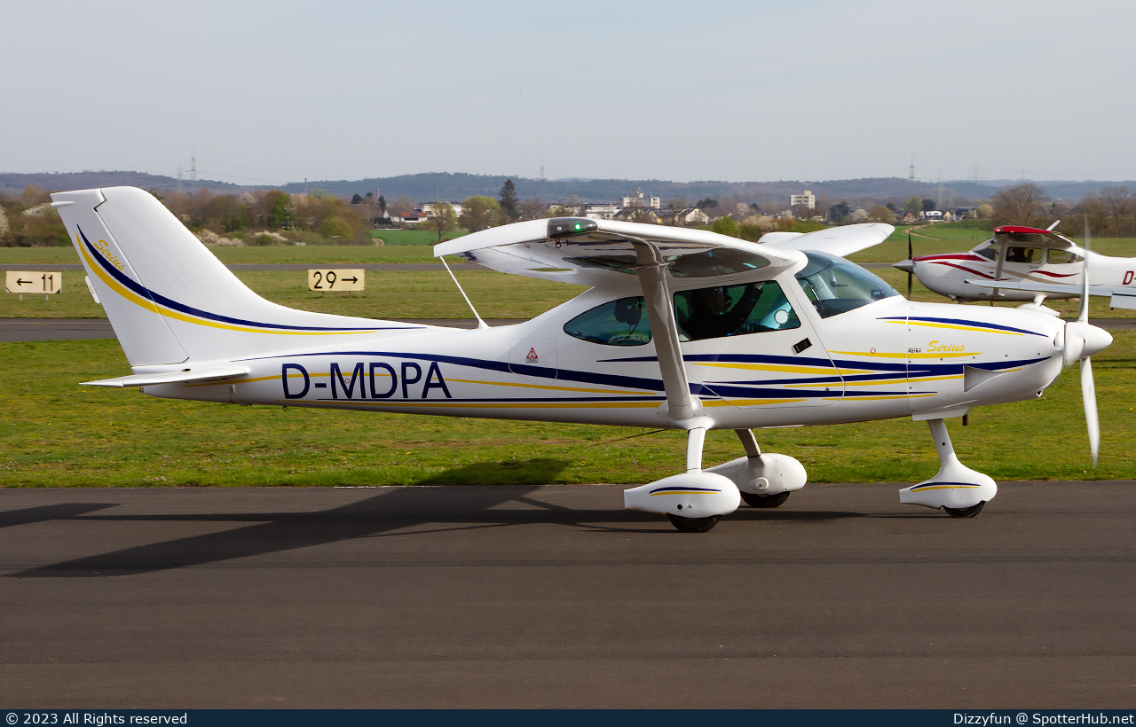 Photo of D-MDPA - TL Ultralight TL-3000 Sirius operated by PartnerAir