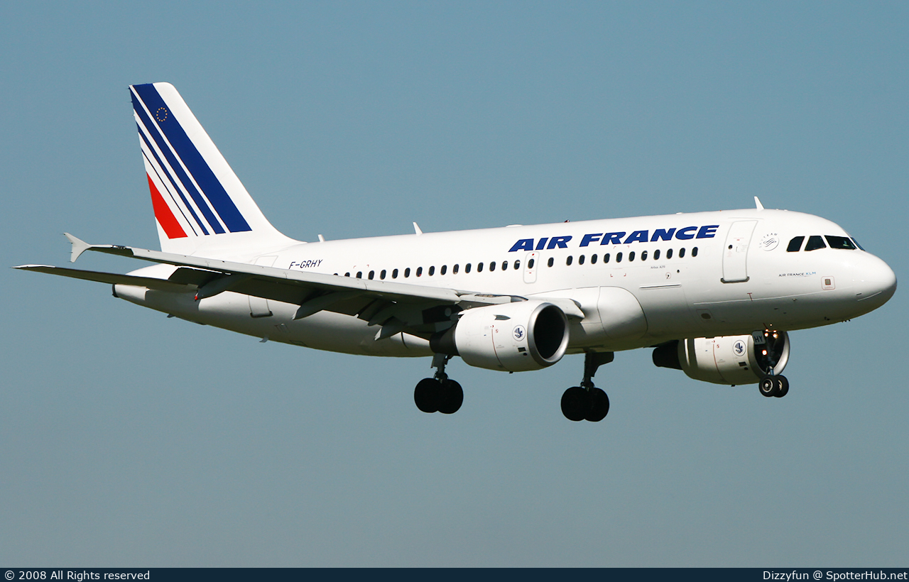 Photo of F-GRHY - Airbus A319-111 operated by Air France