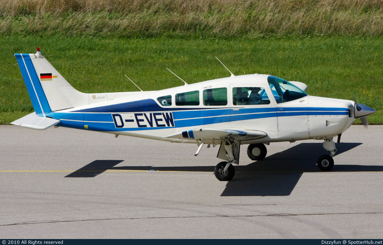 Photo of D-EVEW - Beechcraft C24R Sierra 200 operated by Private