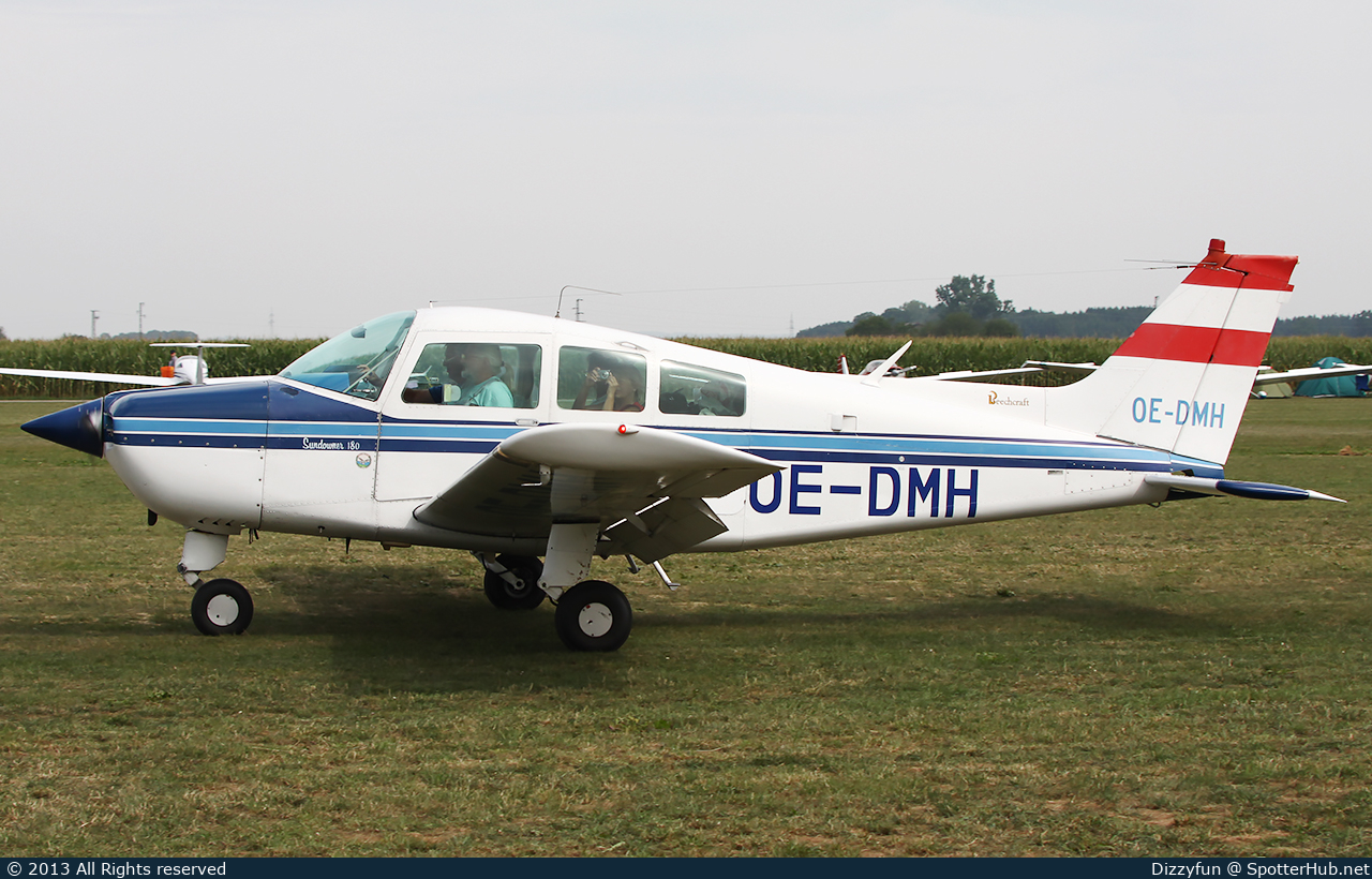 Photo of OE-DMH - Beechcraft C23 Sundowner operated by Private