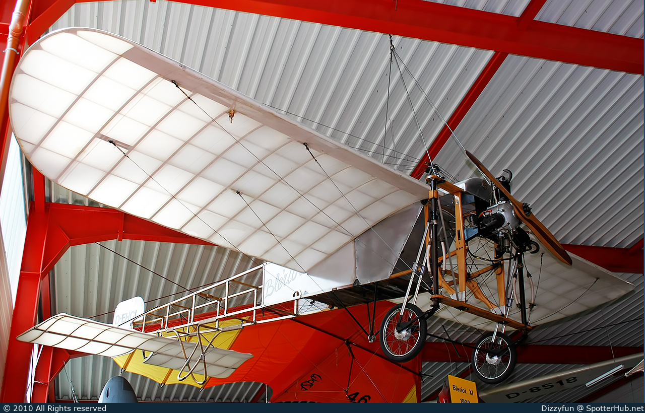 Photo of D-EHCI - Blériot XI [Replica] operated by Private