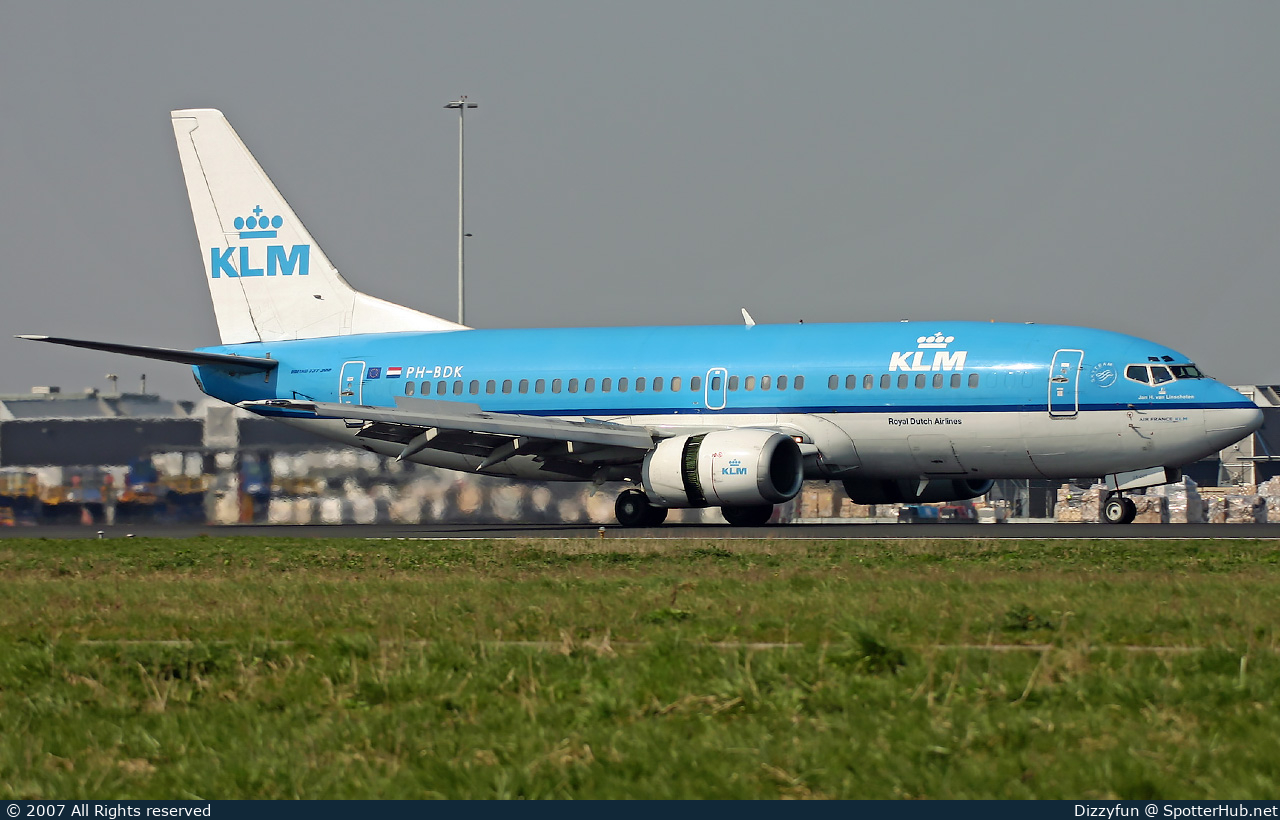 Photo of PH-BDK - Boeing 737-306 operated by KLM Royal Dutch Airlines