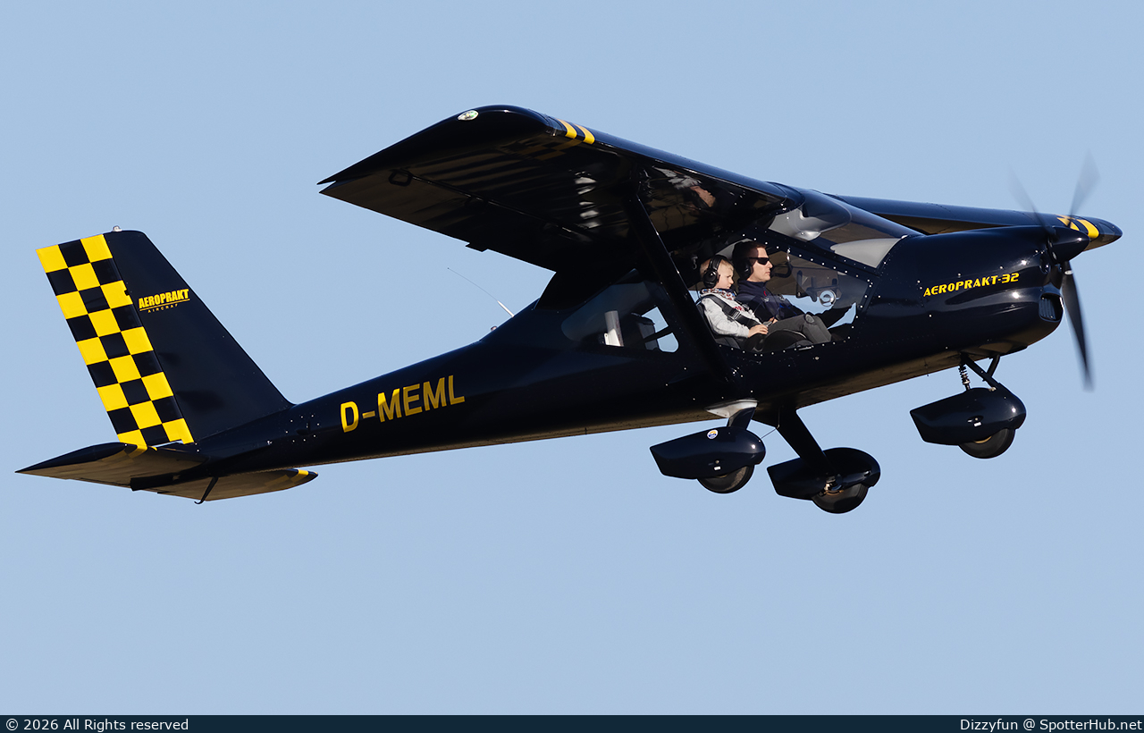 Photo of D-MEML - Aeroprakt A-32 operated by Luftsportgemeinschaft Siebengebirge