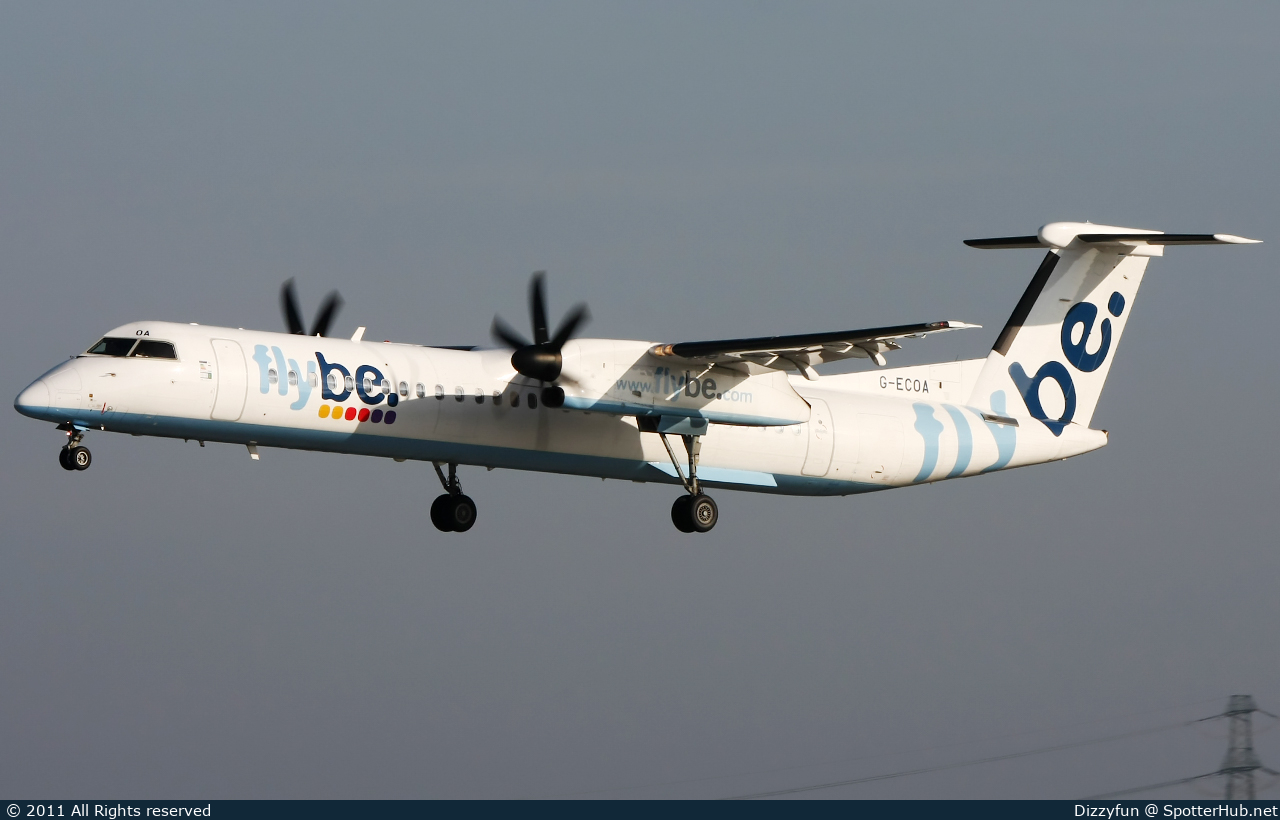 Photo of G-ECOA - Bombardier DHC-8-402 Dash 8 Q400 operated by flybe