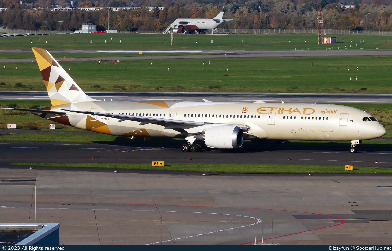 Photo of A6-BLW - Boeing 787-9 Dreamliner operated by Etihad Airways