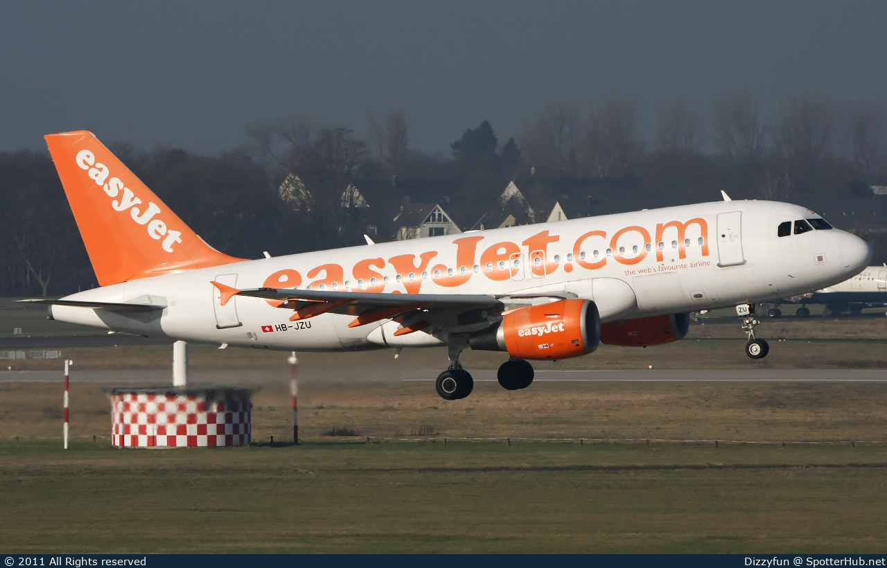 Photo of HB-JZU - Airbus A319-111 operated by easyJet Switzerland