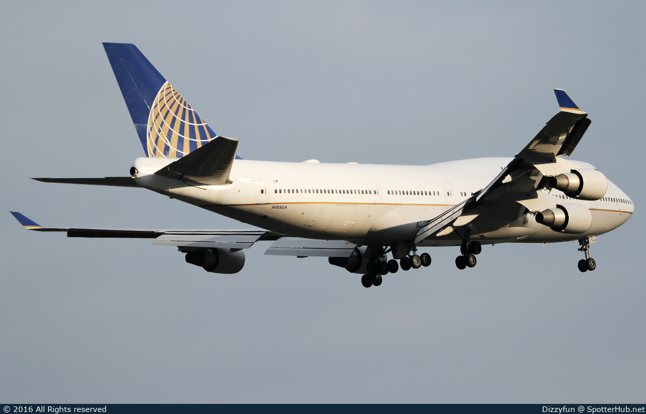 Photo of N105UA - Boeing 747-451 operated by United Airlines
