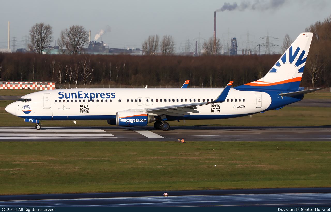Photo of D-ASXD - Boeing 737-8AS operated by SunExpress Germany