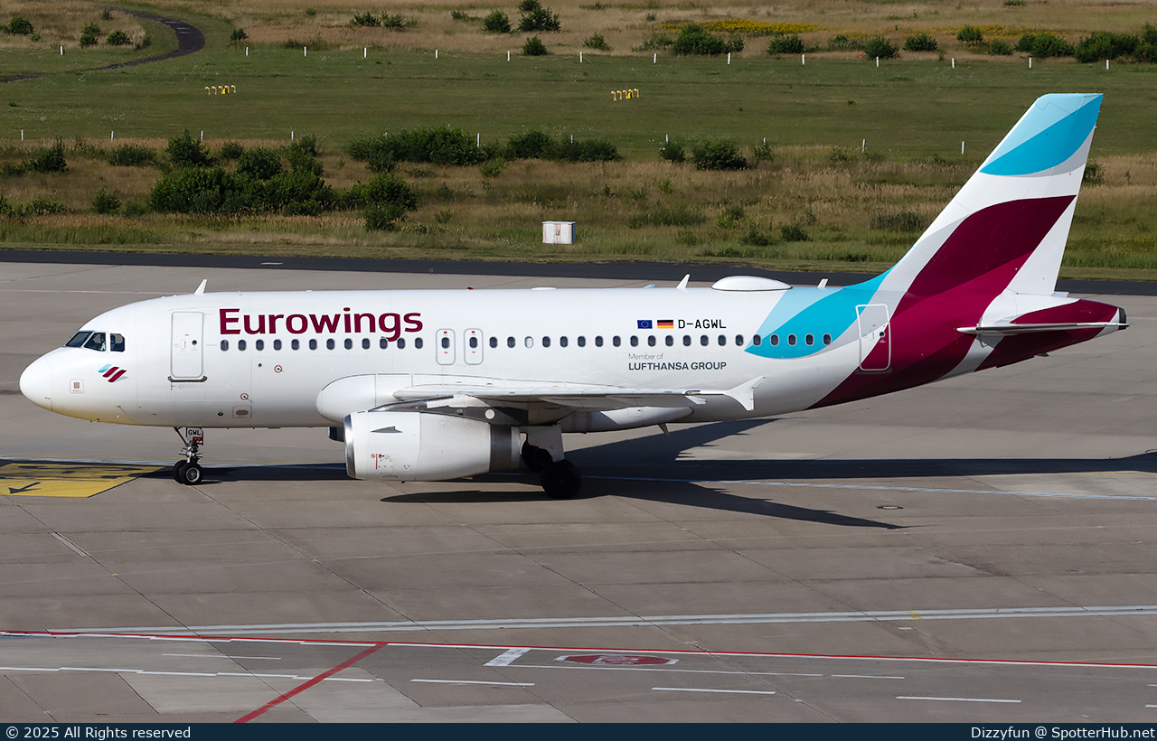 Photo of D-AGWL - Airbus A319-132 operated by Eurowings
