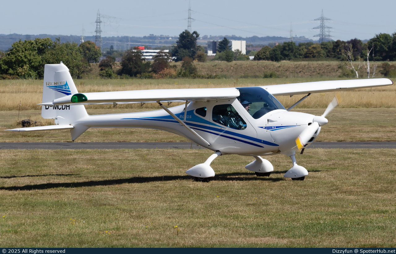 Photo of D-MCDH - Remos G3 Mirage operated by Private