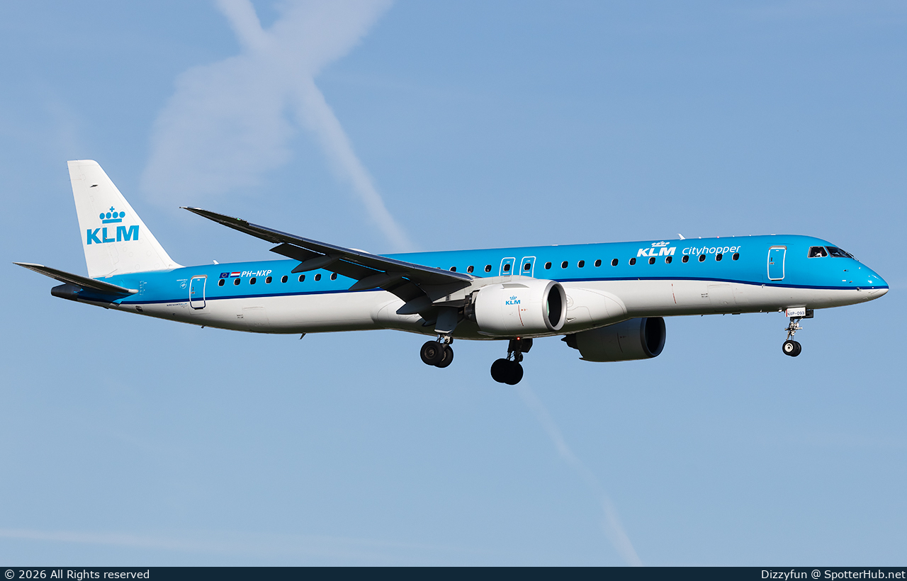 Photo of PH-NXP - Embraer ERJ-195-E2 operated by KLM Cityhopper