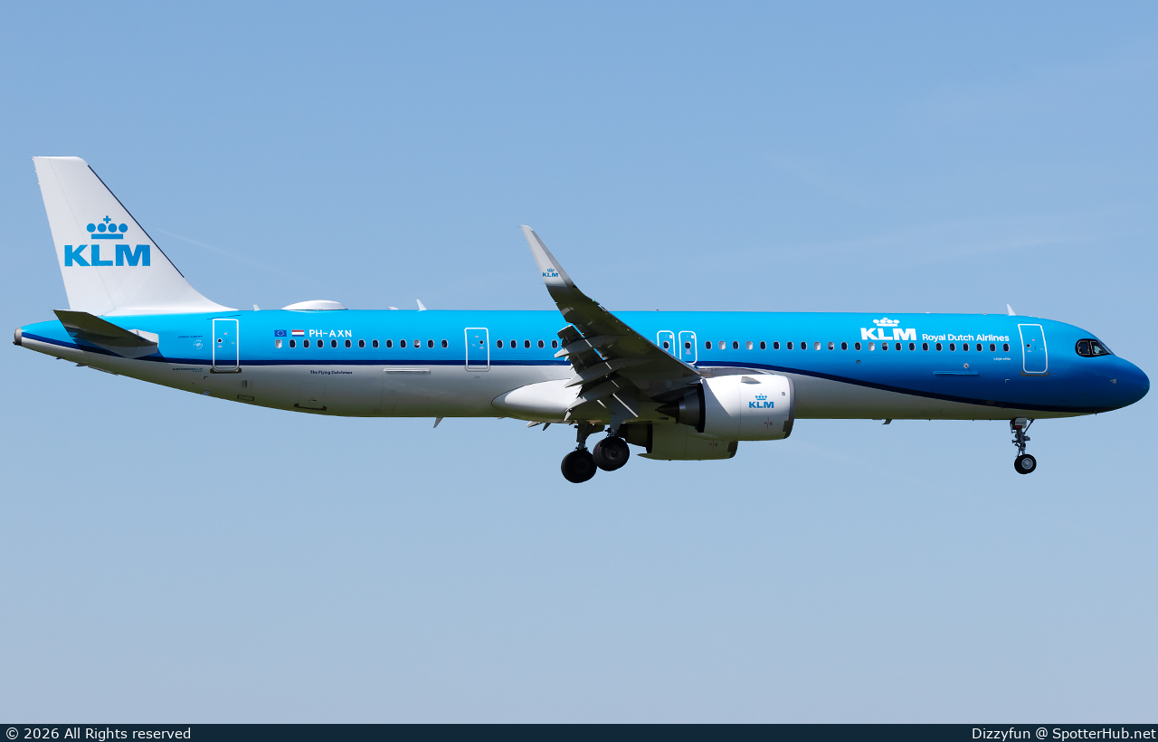 Photo of PH-AXN - Airbus A321-252NX operated by KLM Royal Dutch Airlines
