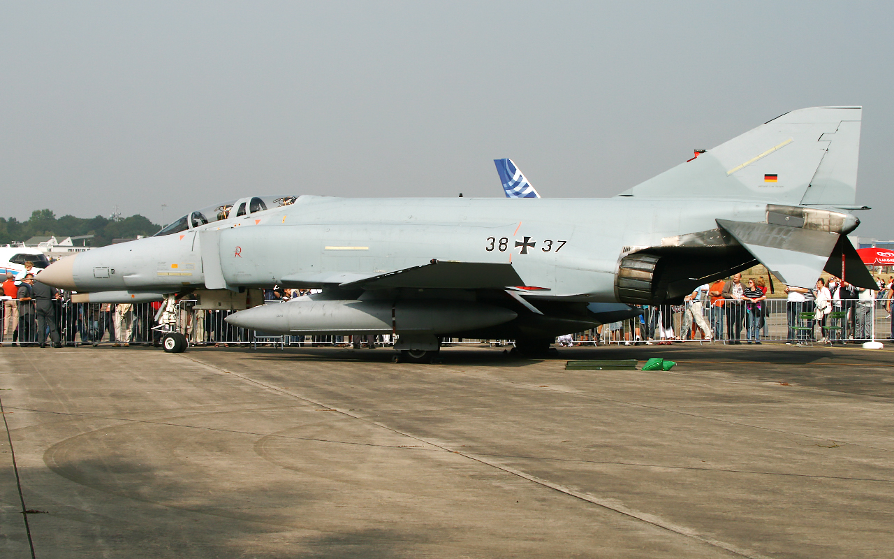 Full size image