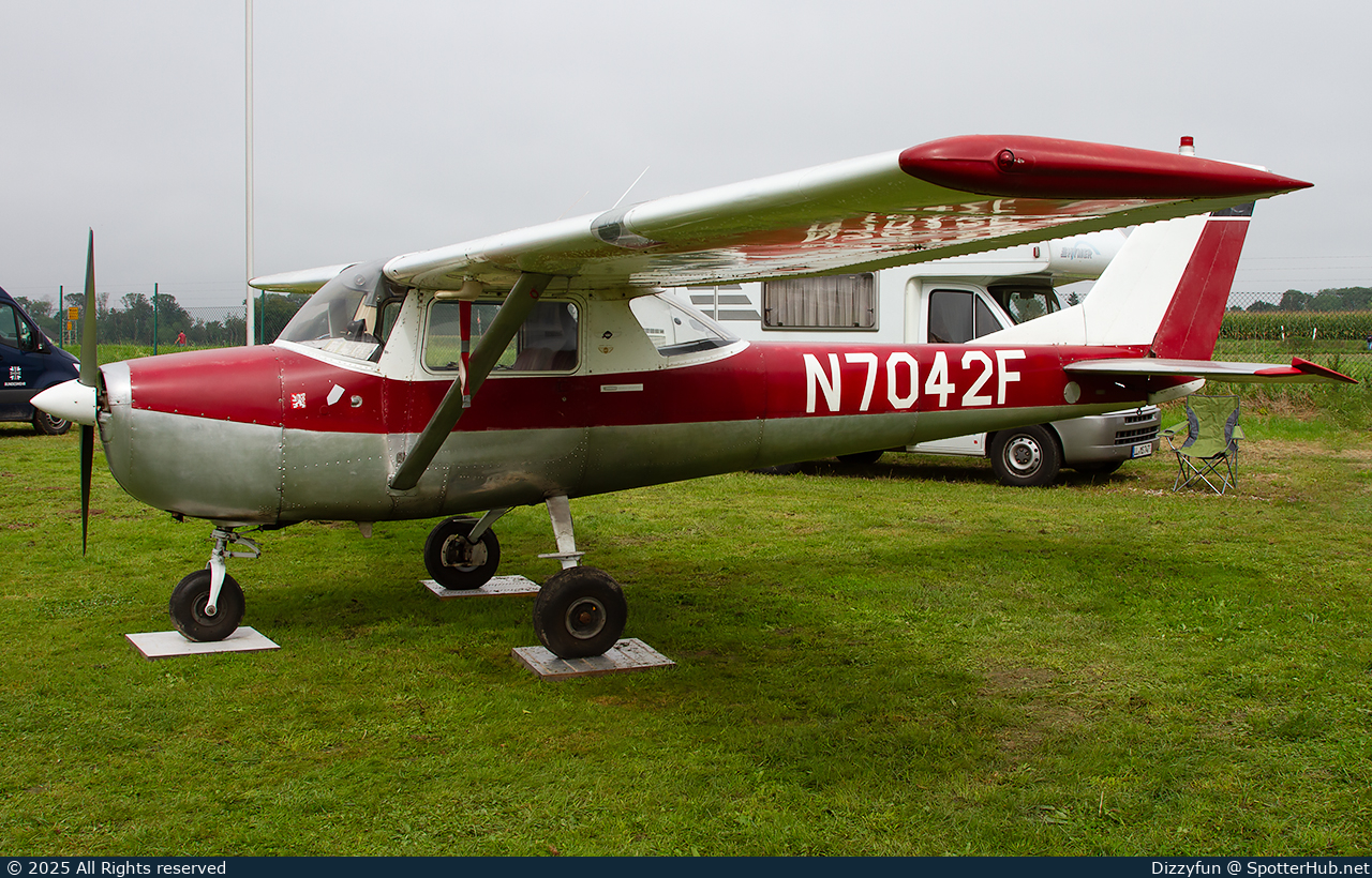 Photo of N7042F - Cessna 150F operated by Private