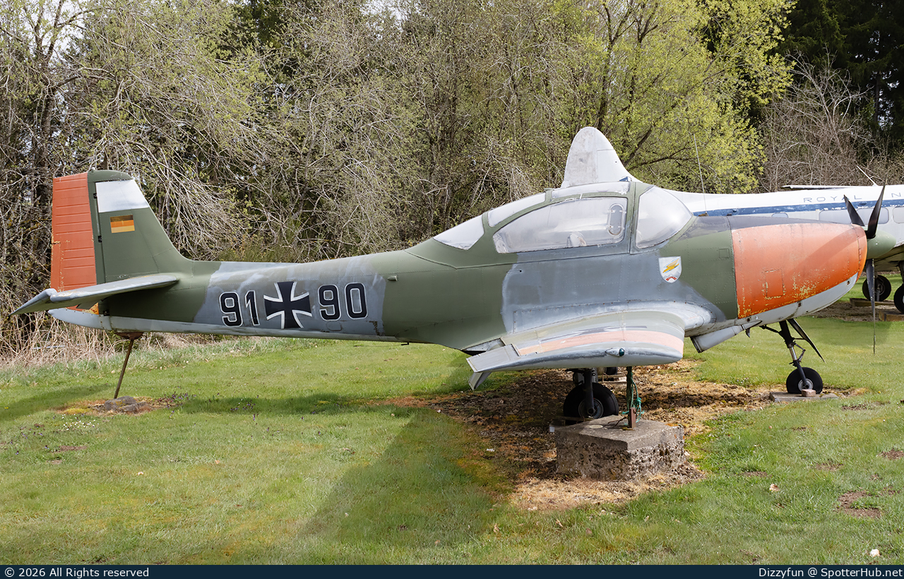 Photo of 91+90 - Focke-Wulf FWP.149D [Piaggio P.149] operated by German Air Force