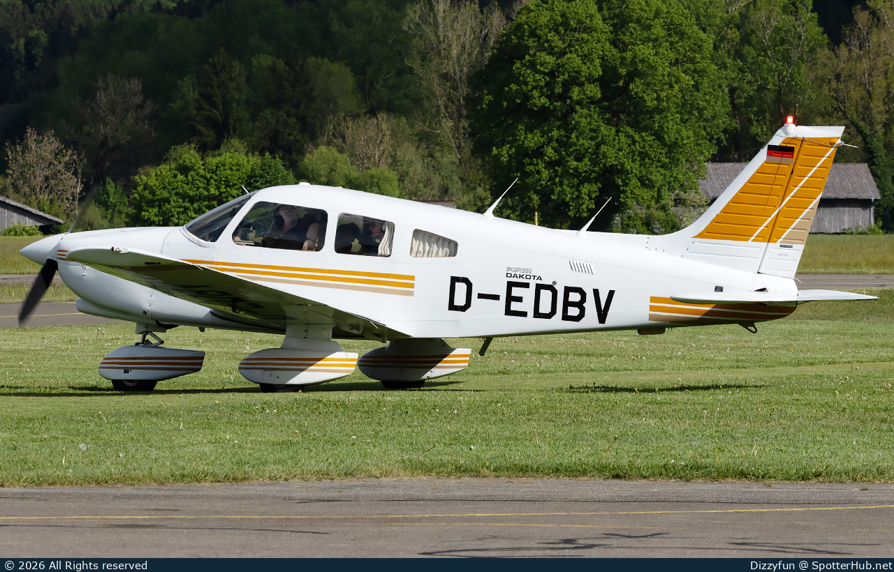 Photo of D-EDBV - Piper PA-28-236 Dakota operated by Private