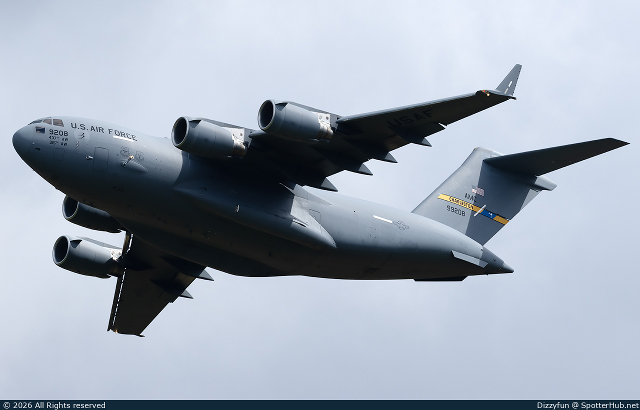 Photo of 09-9208 - Boeing C-17A Globemaster III operated by US Air Force