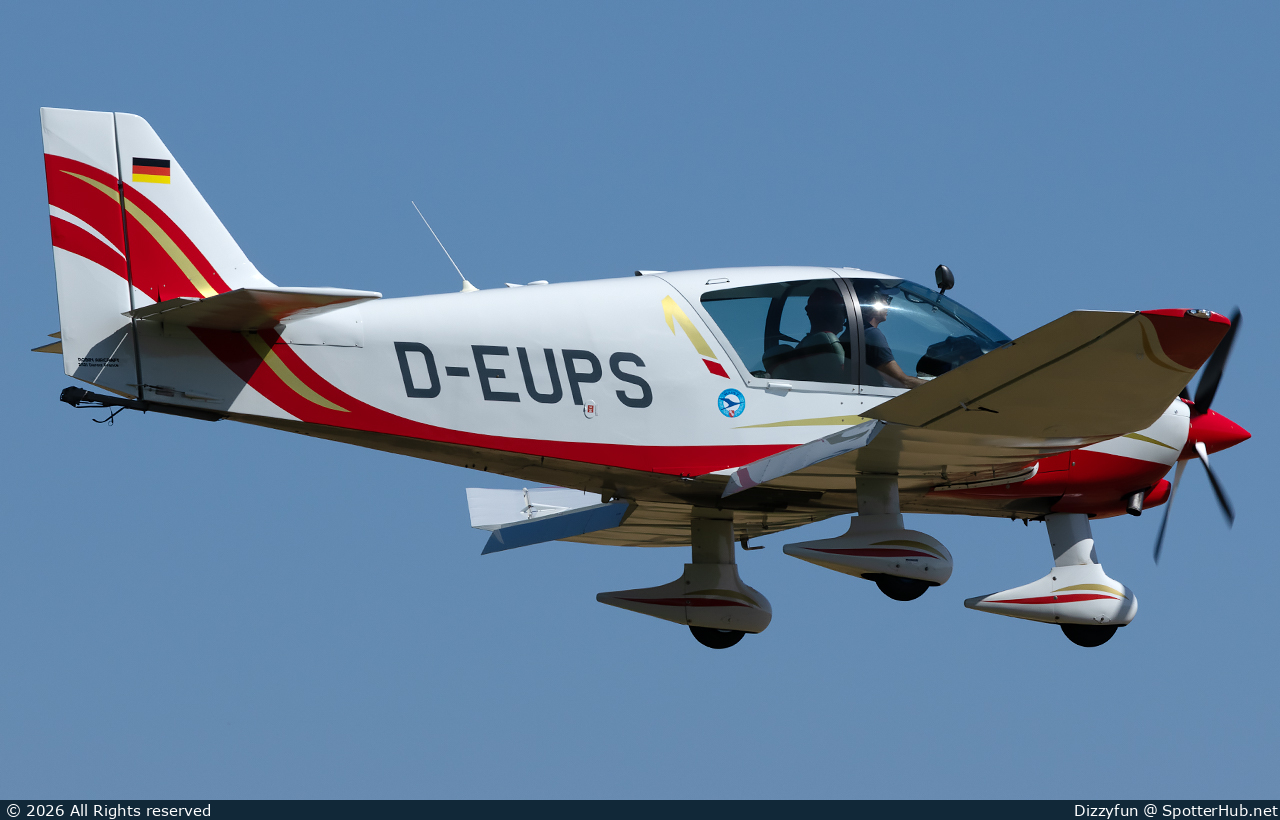 Photo of D-EUPS - Robin DR401/180 operated by Luftfahrtverein Mainz