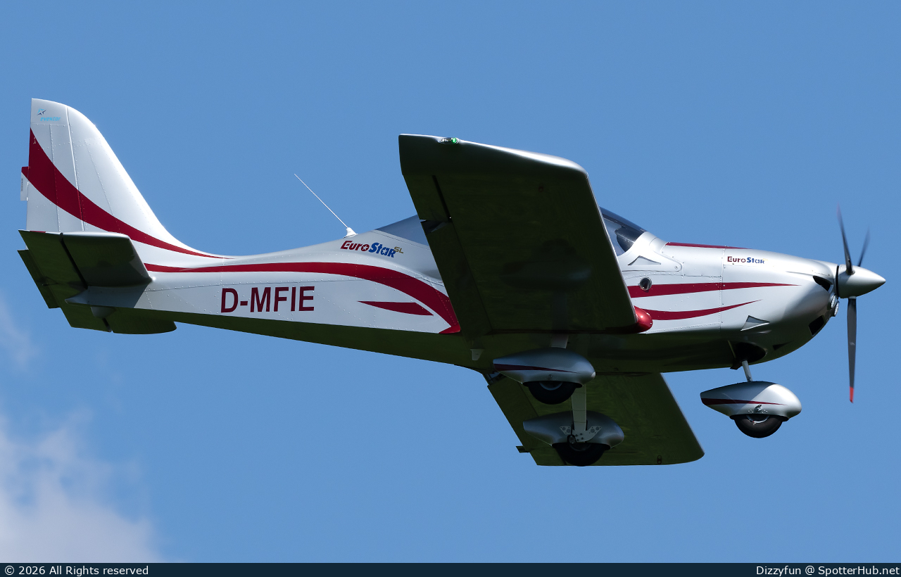 Photo of D-MFIE - Evektor EuroStar SL operated by Private