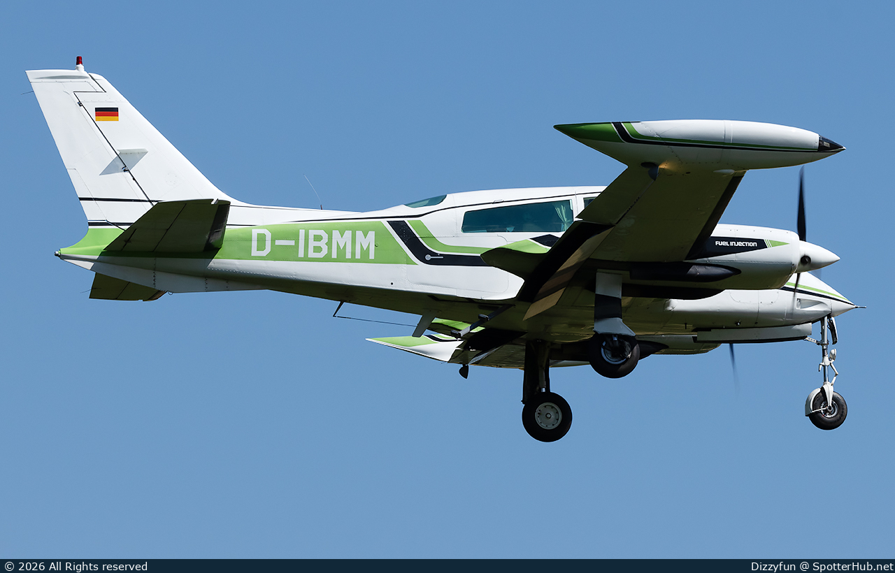 Photo of D-IBMM - Cessna 310Q operated by Private