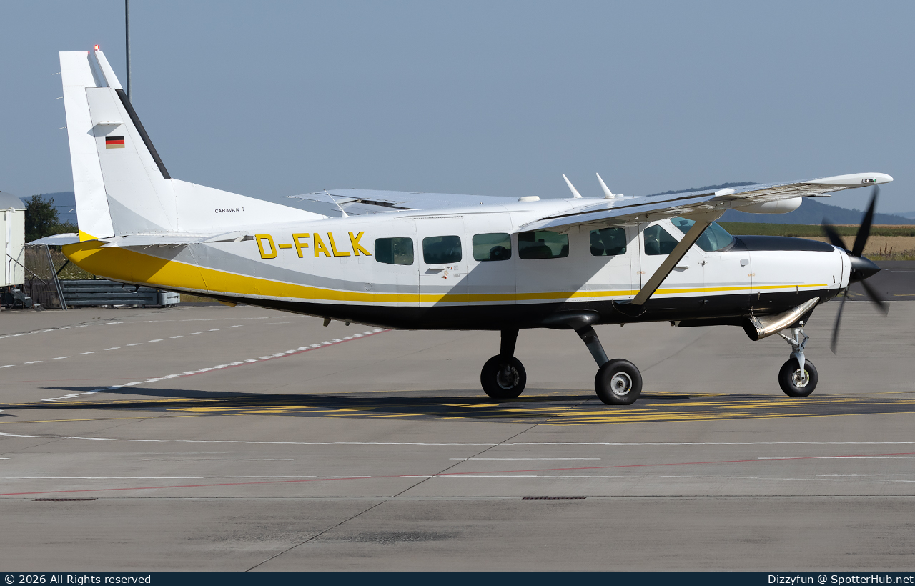 Photo of D-FALK - Cessna 208 Caravan operated by Business Wings