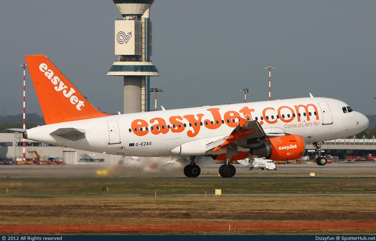 Photo of G-EZAS - Airbus A319-111 operated by easyJet