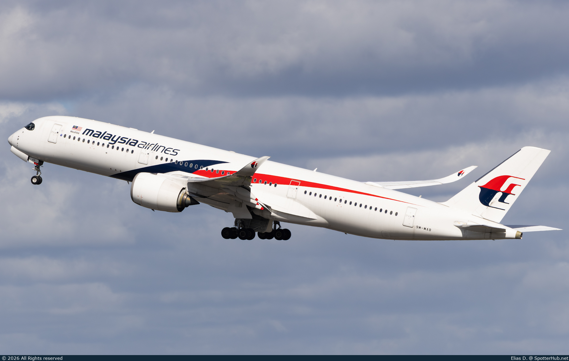 Photo of 9M-MAB - Airbus A350-941 operated by Malaysia Airlines