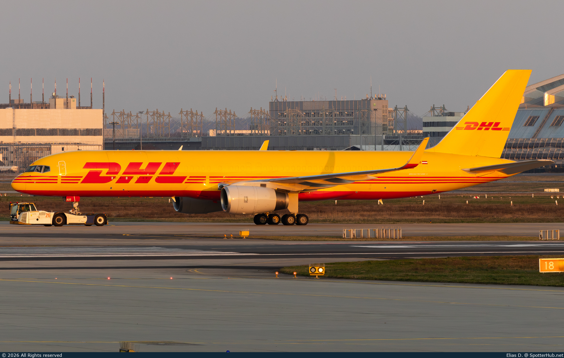 Photo of OE-LNR - Boeing 757-223(PCF) operated by DHL Air Austria
