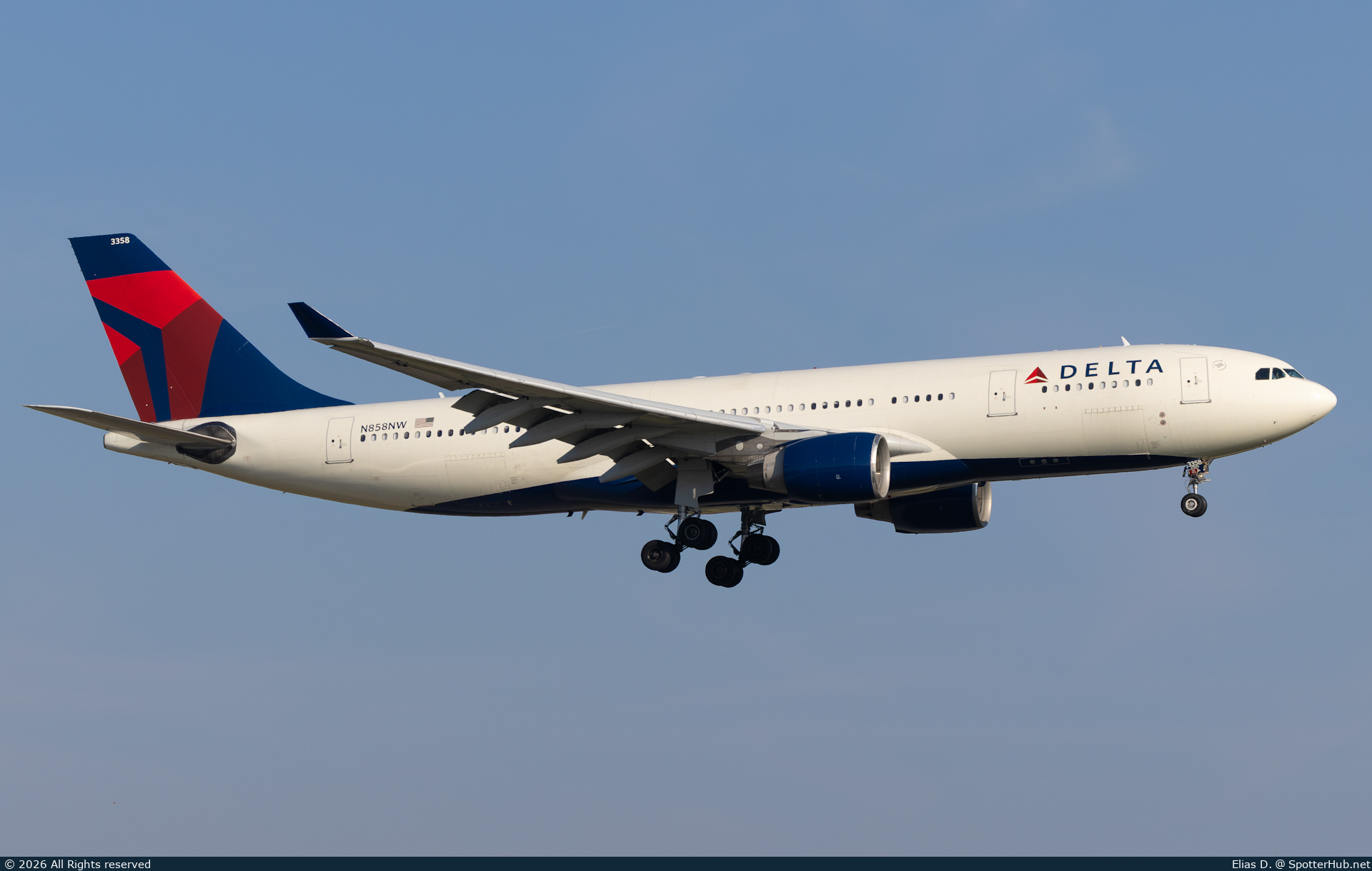 Photo of N858NW - Airbus A330-223 operated by Delta Air Lines