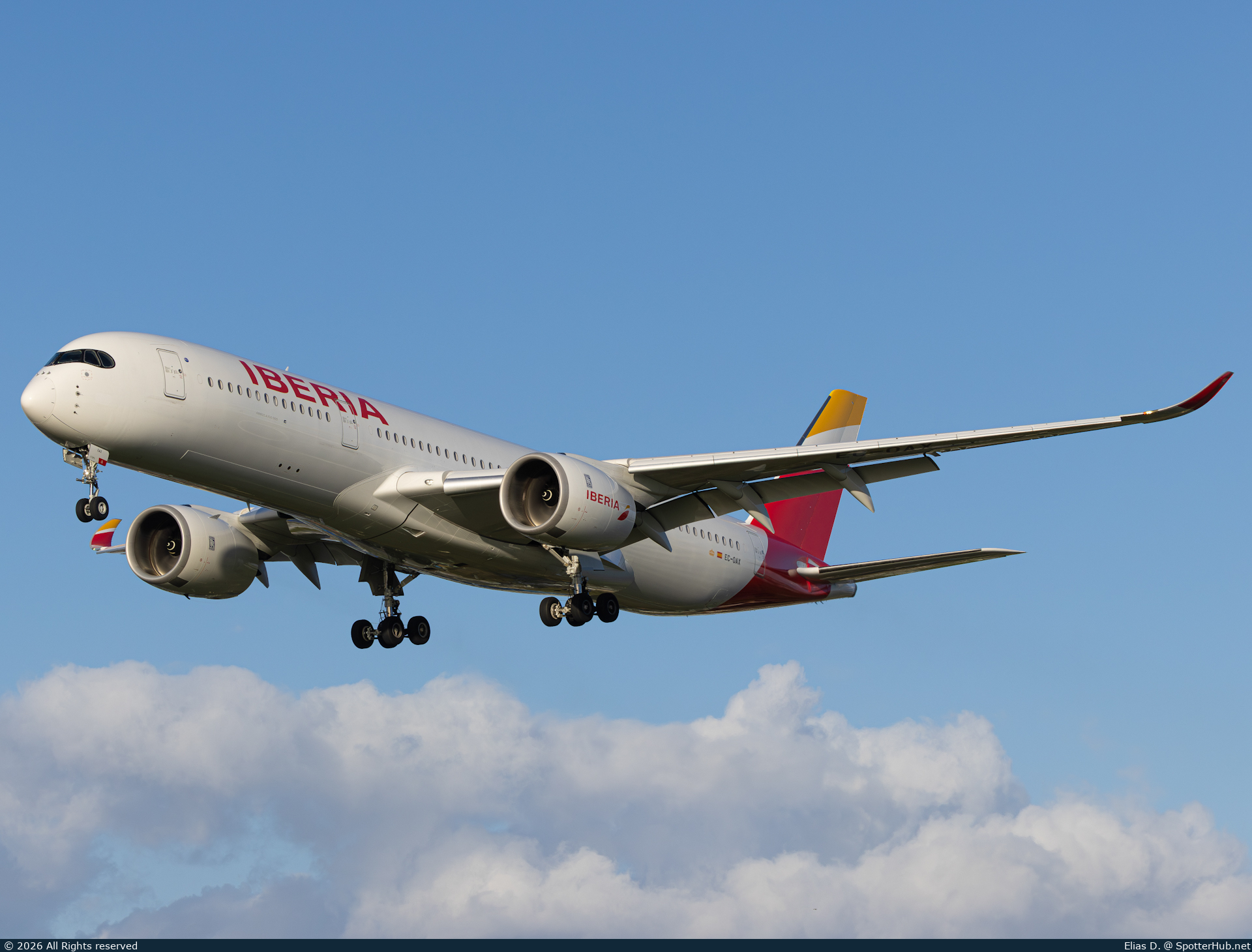 Photo of EC-OAX - Airbus A350-941 operated by Iberia