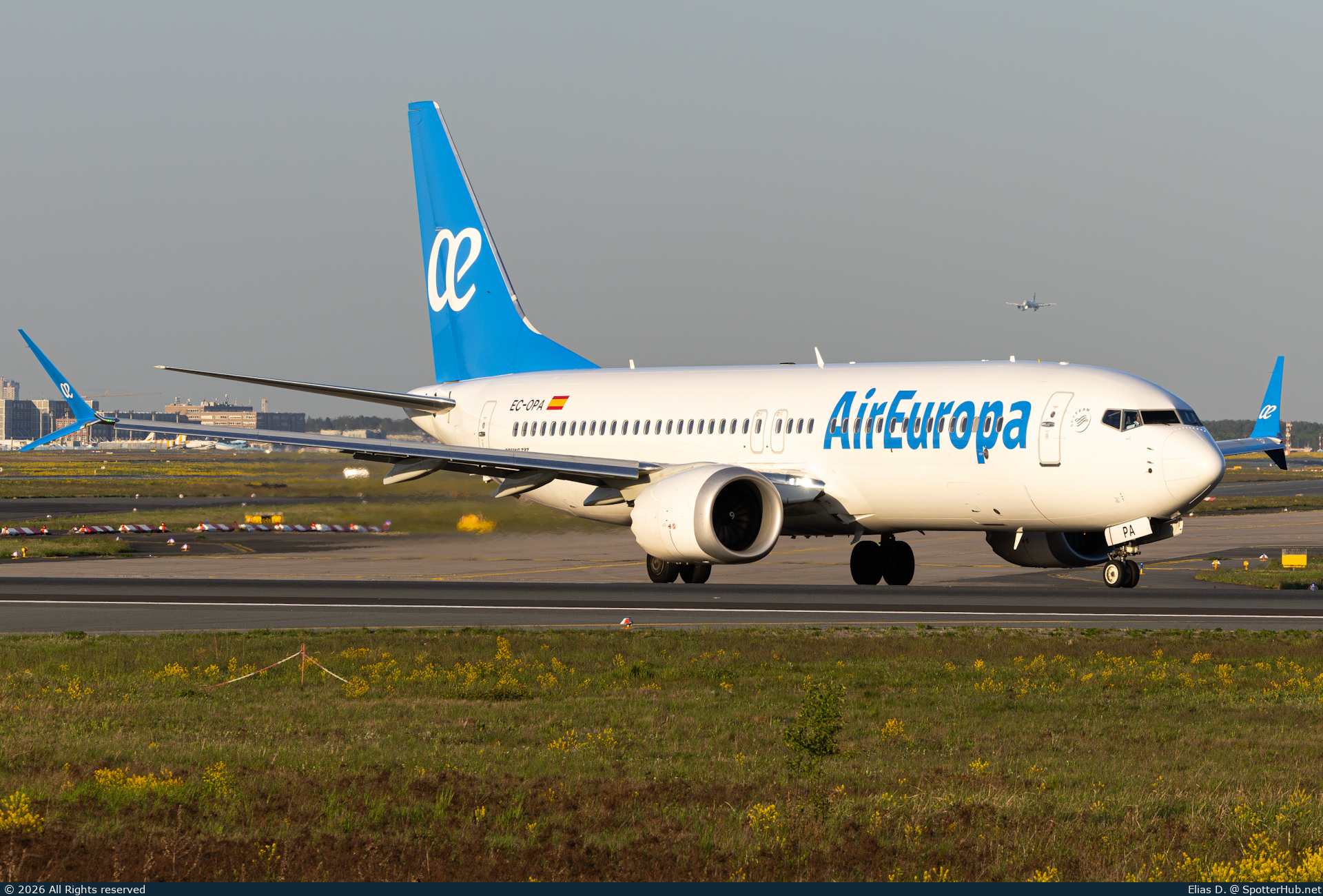 Photo of EC-OPA - Boeing 737 MAX 8 operated by Air Europa