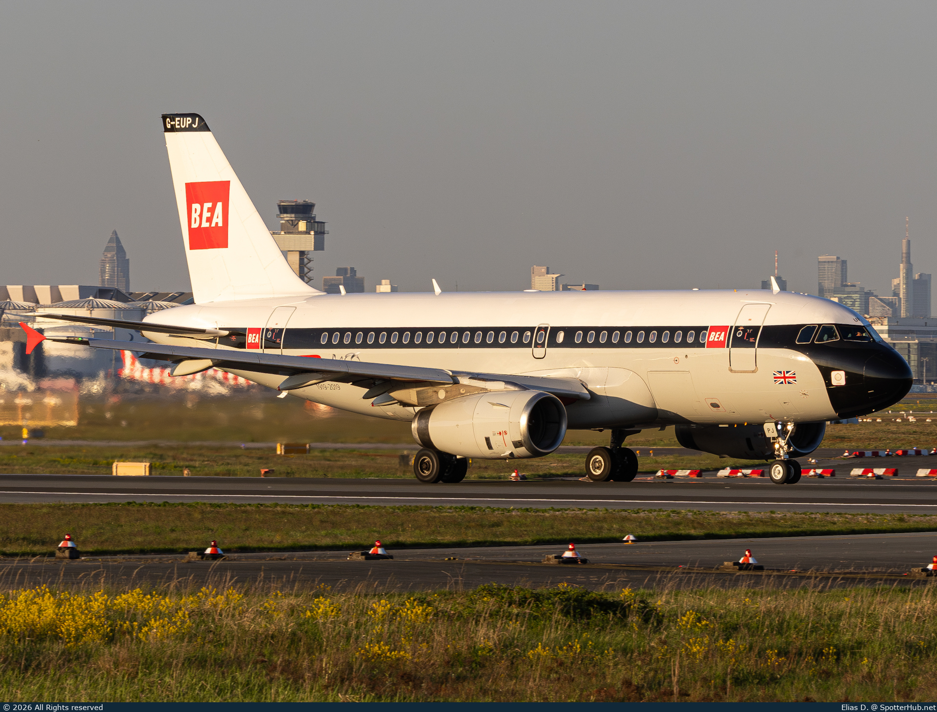 Photo of G-EUPJ - Airbus A319-131 operated by British Airways