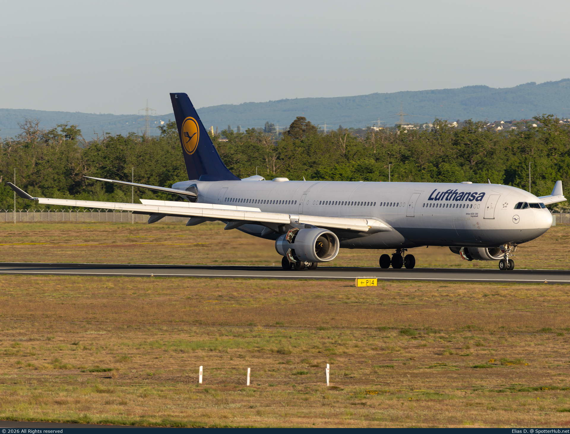 Photo of D-AIKL - Airbus A330-343 operated by Lufthansa
