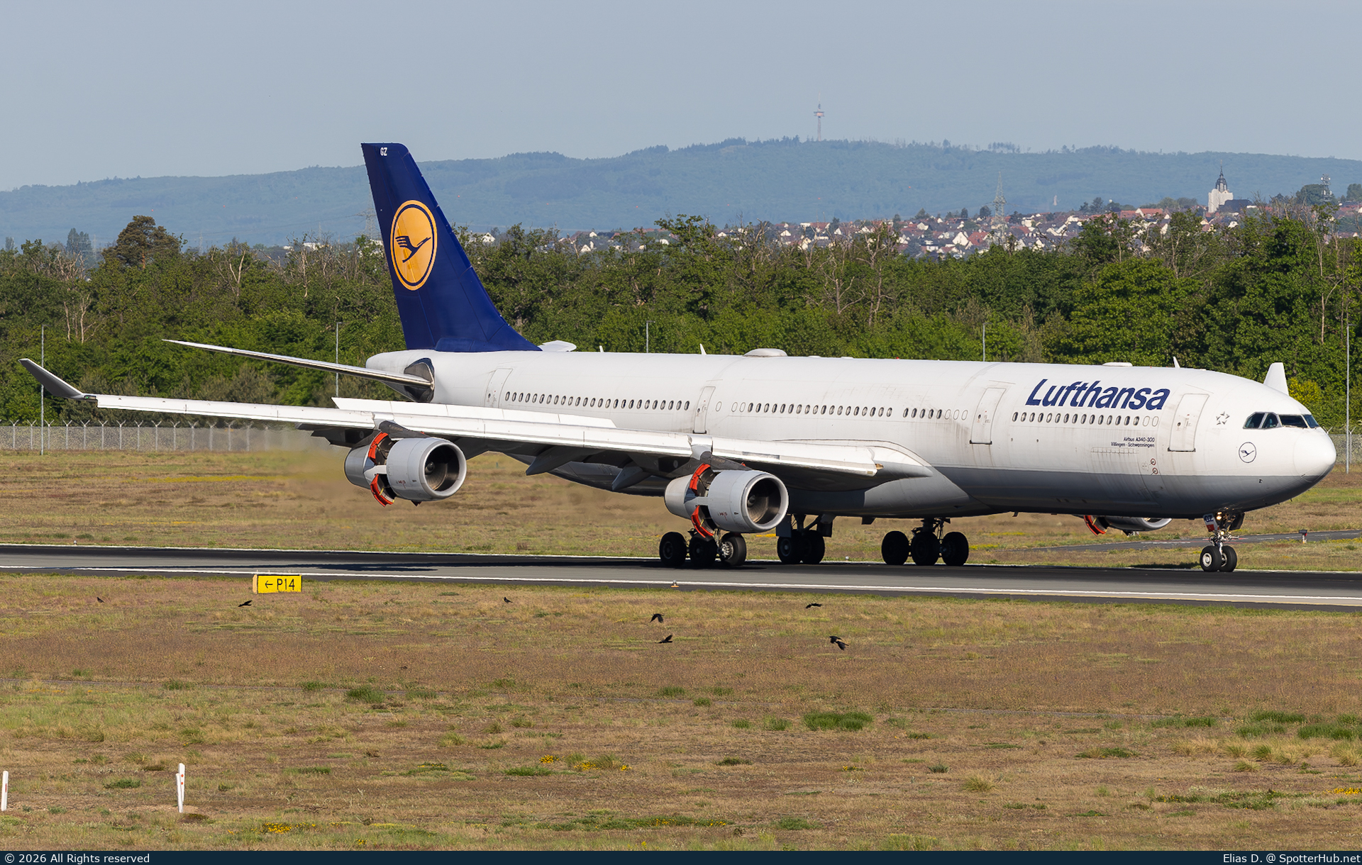 Photo of D-AIGZ - Airbus A340-313 operated by Lufthansa