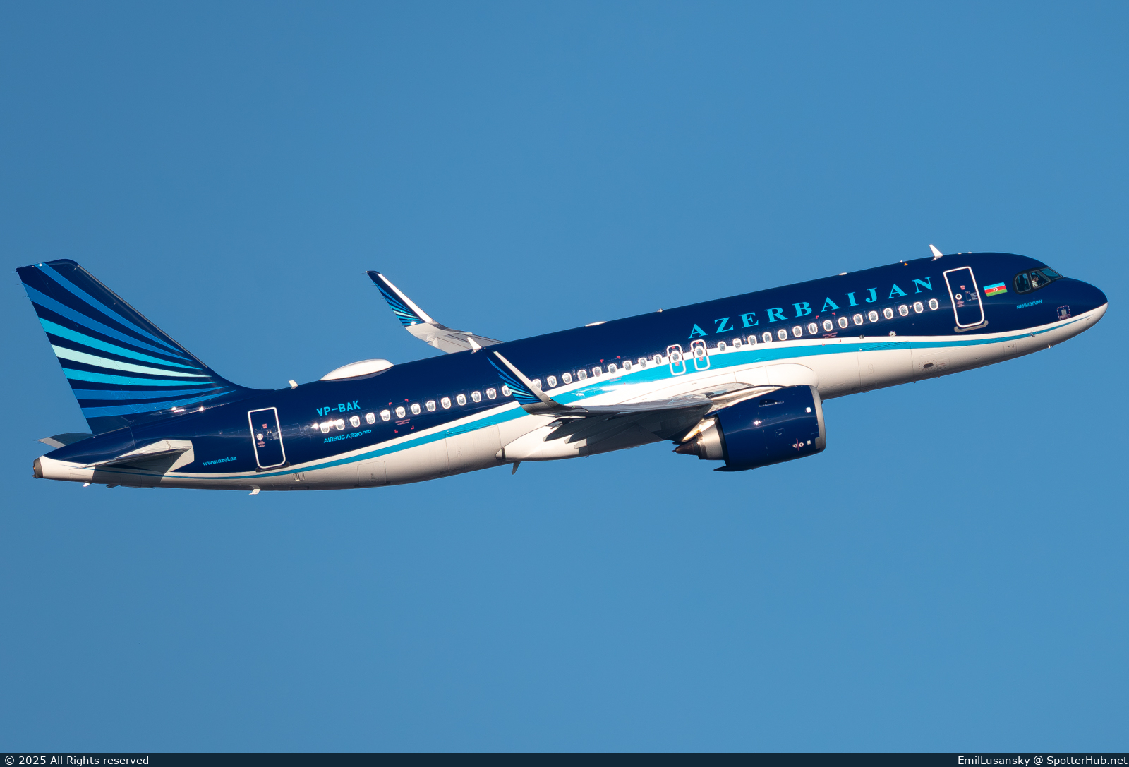 Photo of VP-BAK - Airbus A320-251N operated by Azerbaijan Airlines