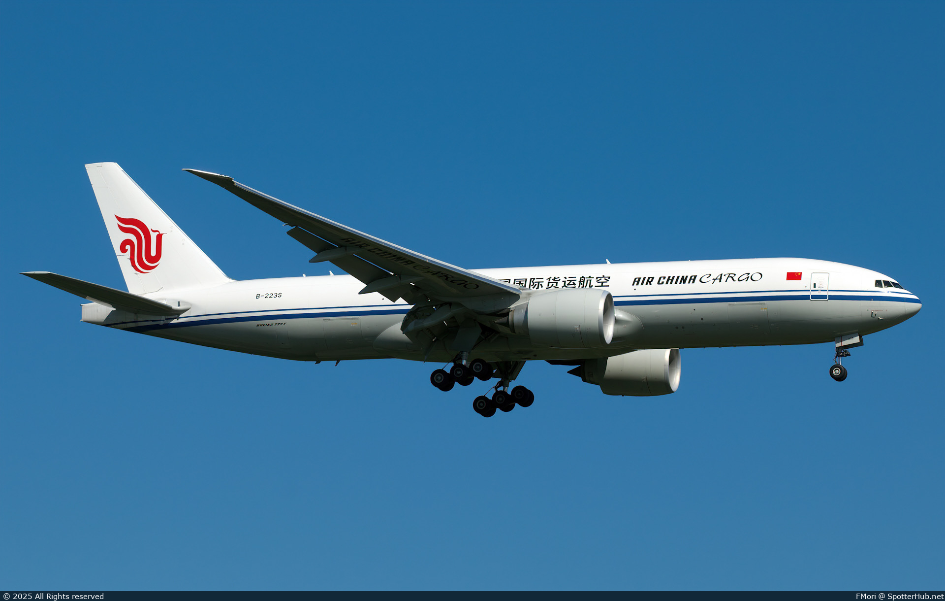 Photo of B-223S - Boeing 777-F operated by Air China Cargo