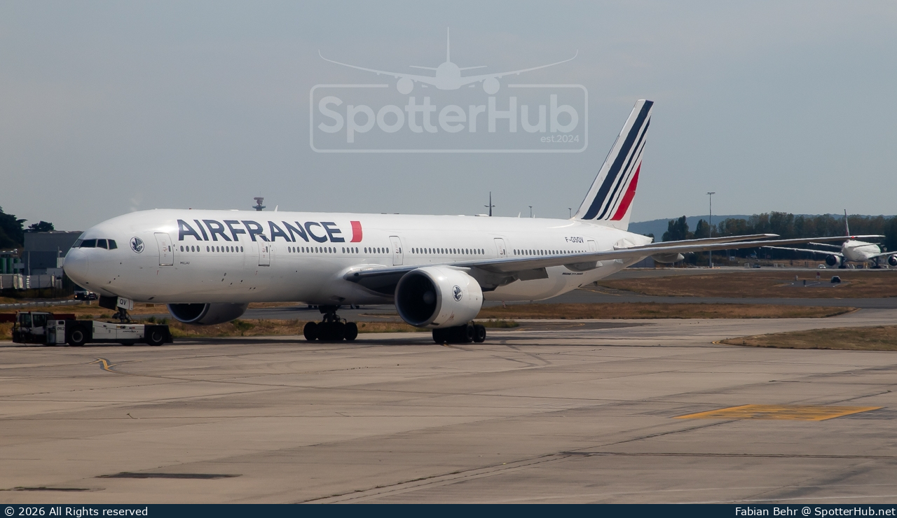 Photo of F-GSQV - Boeing 777-328(ER) operated by Air France