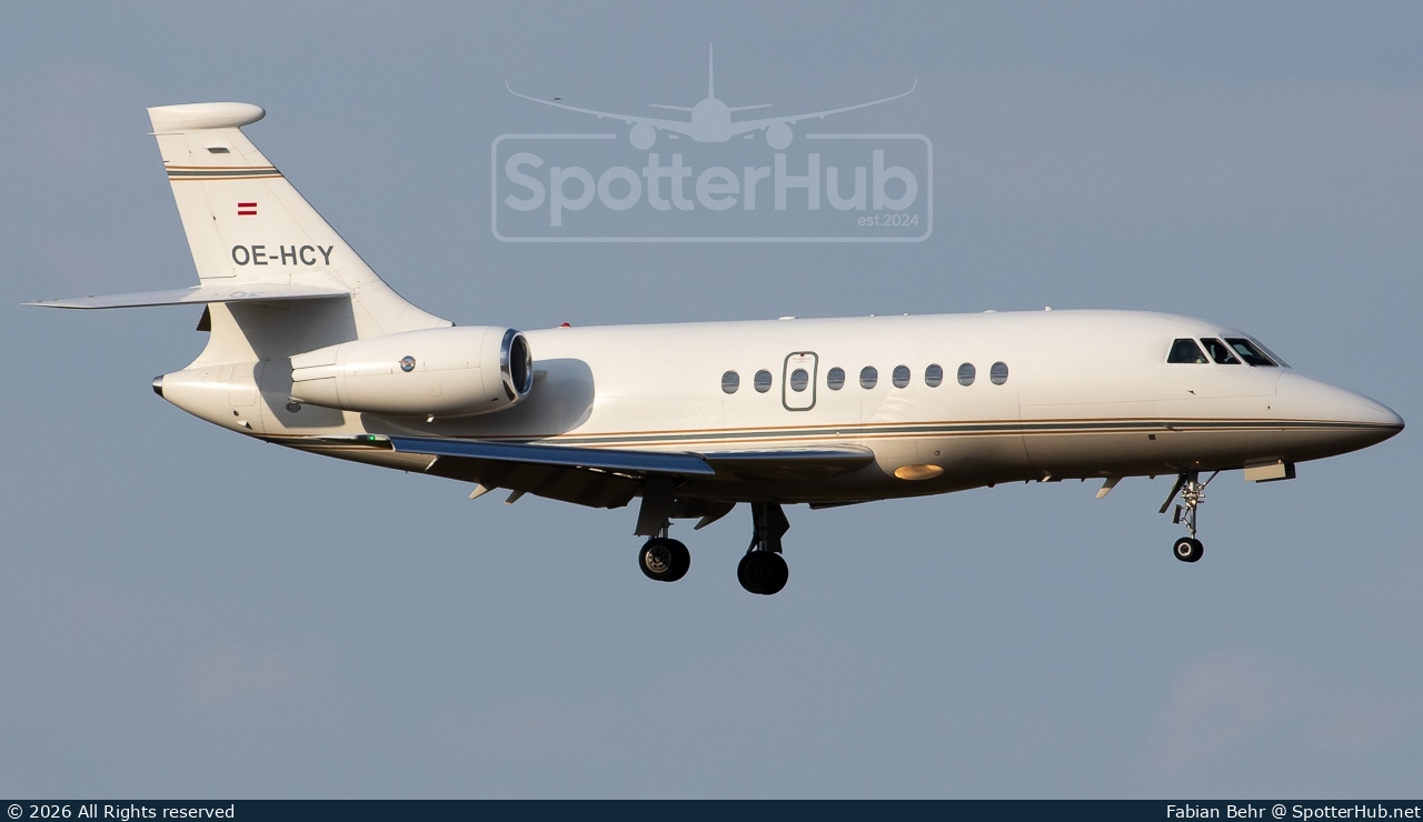 Photo of OE-HCY - Dassault Falcon 2000EX operated by Skyside