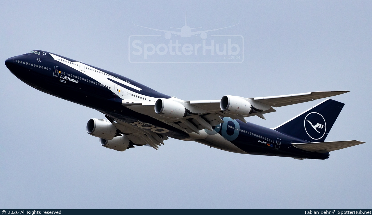 Photo of D-ABYN - Boeing 747-830 operated by Lufthansa