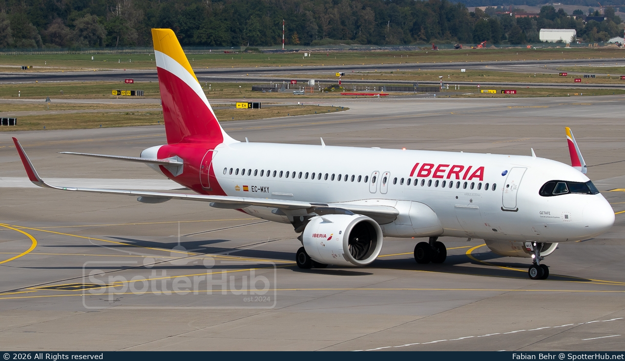 Photo of EC-MXY - Airbus A320-251N operated by Iberia