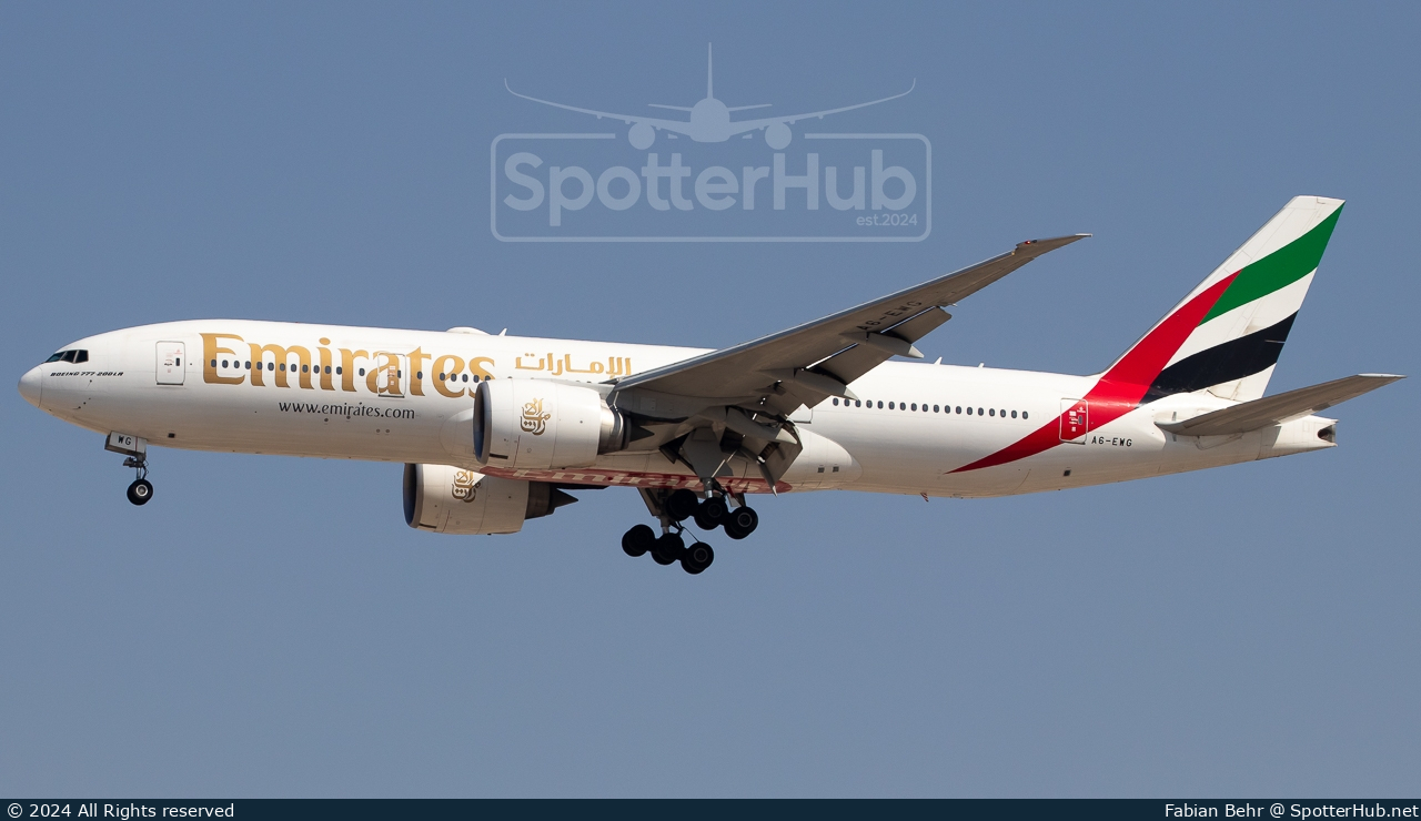 Photo of A6-EWG - Boeing 777-21H(LR) operated by Emirates