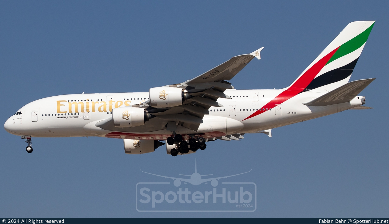 Photo of A6-EVQ - Airbus A380-842 operated by Emirates