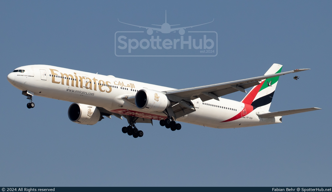 Photo of A6-ENY - Boeing 777-31H(ER) operated by Emirates