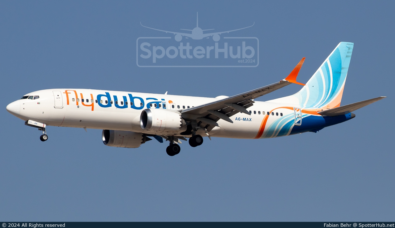 Photo of A6-MAX - Boeing 737 MAX 8 operated by flydubai