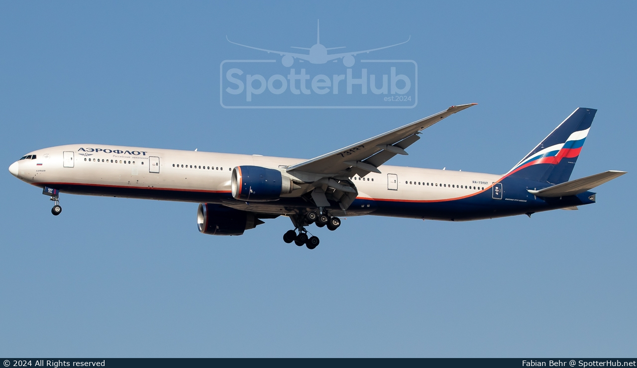 Photo of RA-73137 - Boeing 777-3M0(ER) operated by Aeroflot