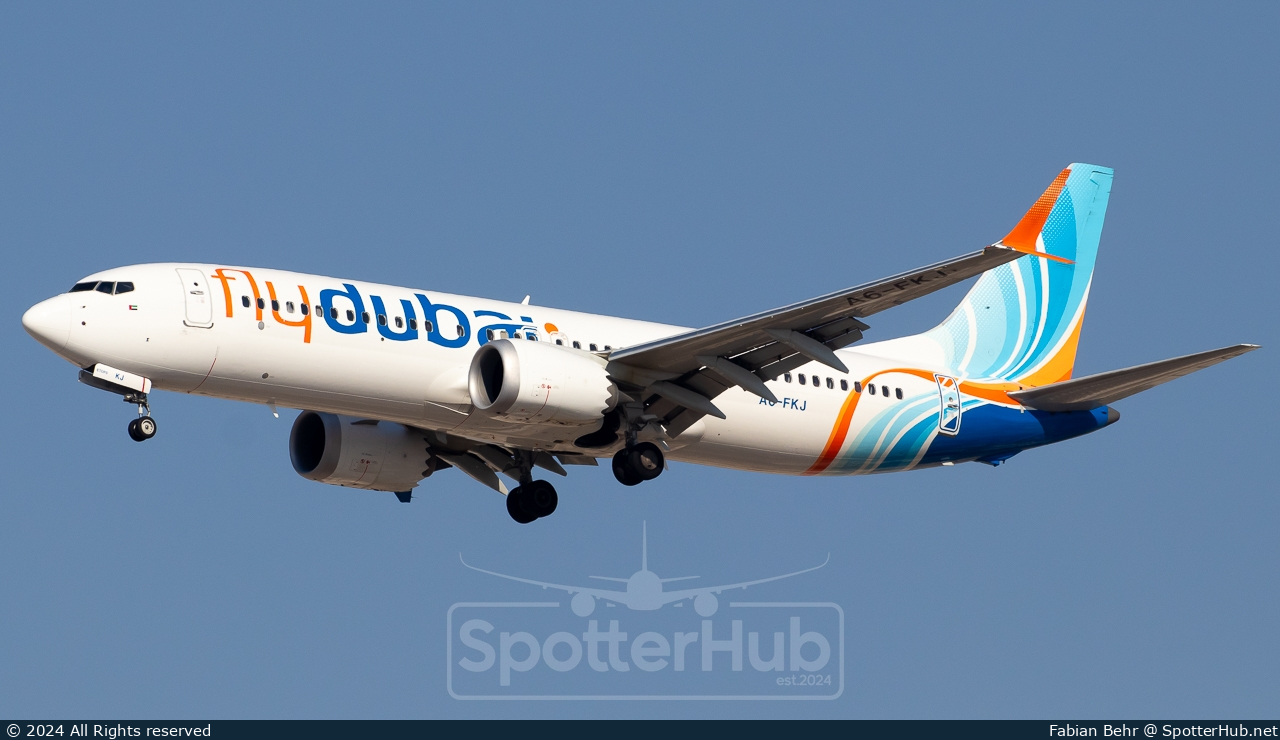 Photo of A6-FKJ - Boeing 737 MAX 8 operated by flydubai